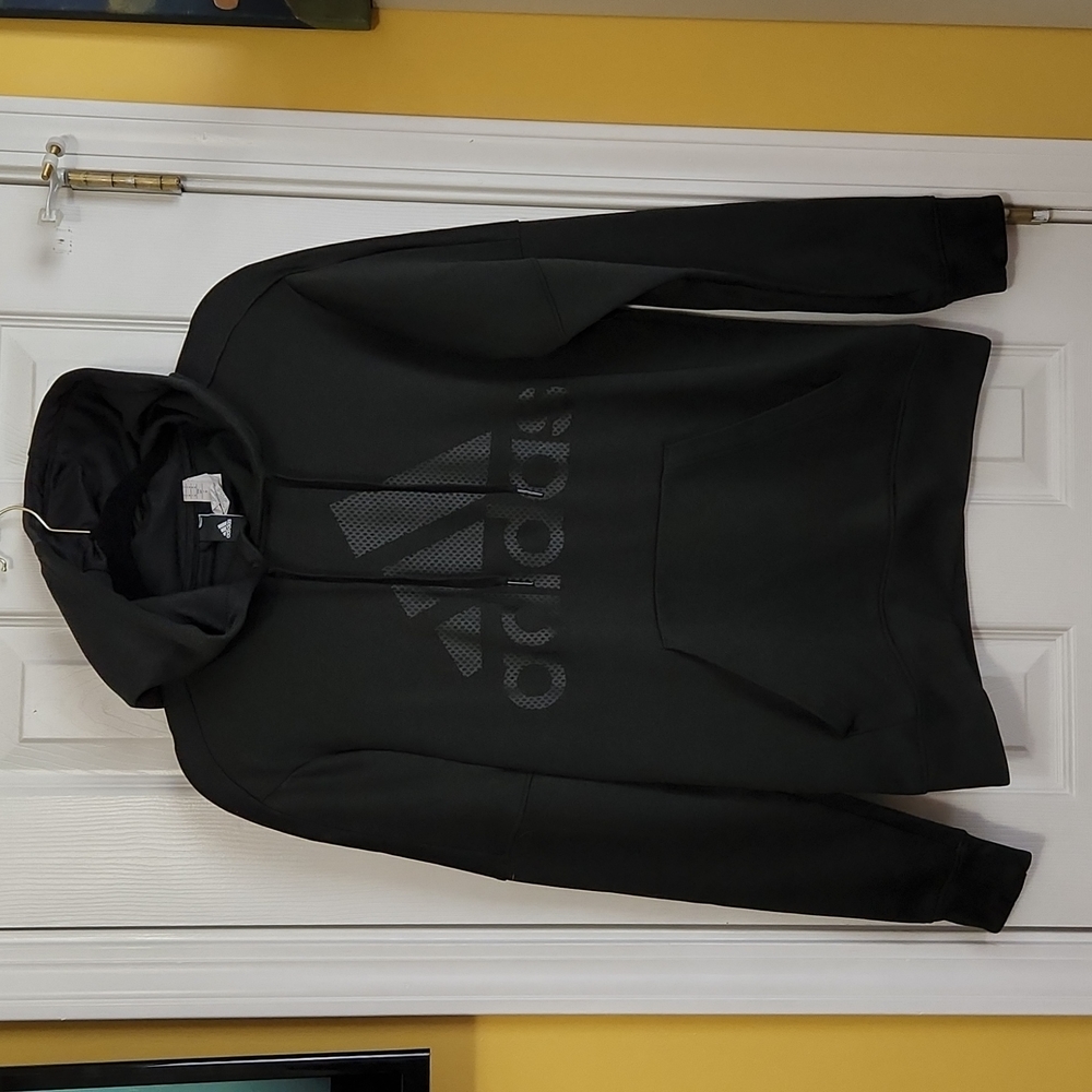Adidas Sweatshirt